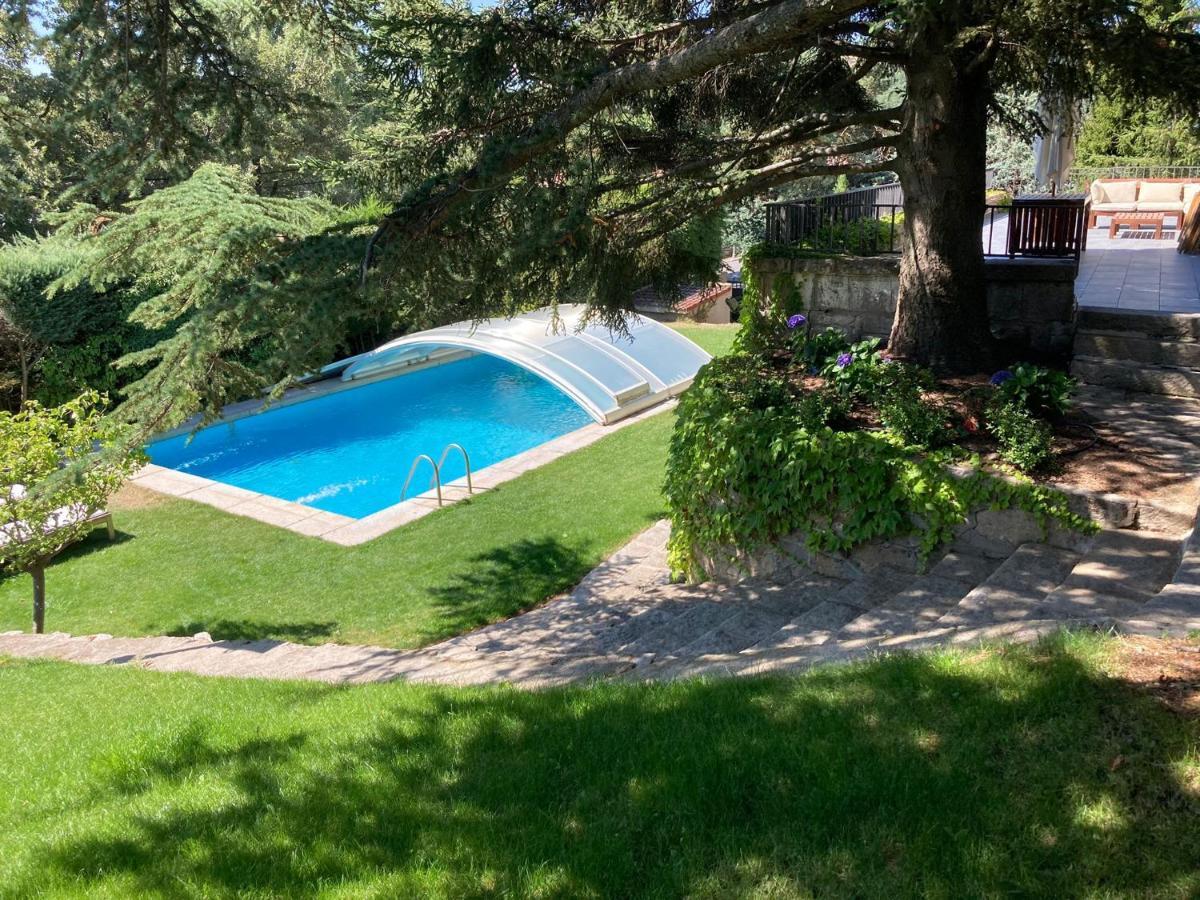 Los Cedros, Gran Chalet Con Piscina Y Apartamento En Navacerrada Villa Exterior photo